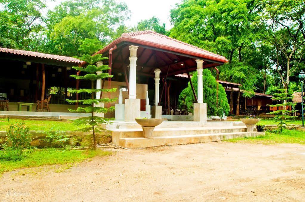 Amaranta Classic Retreat Bambaragaleyaya Luaran gambar