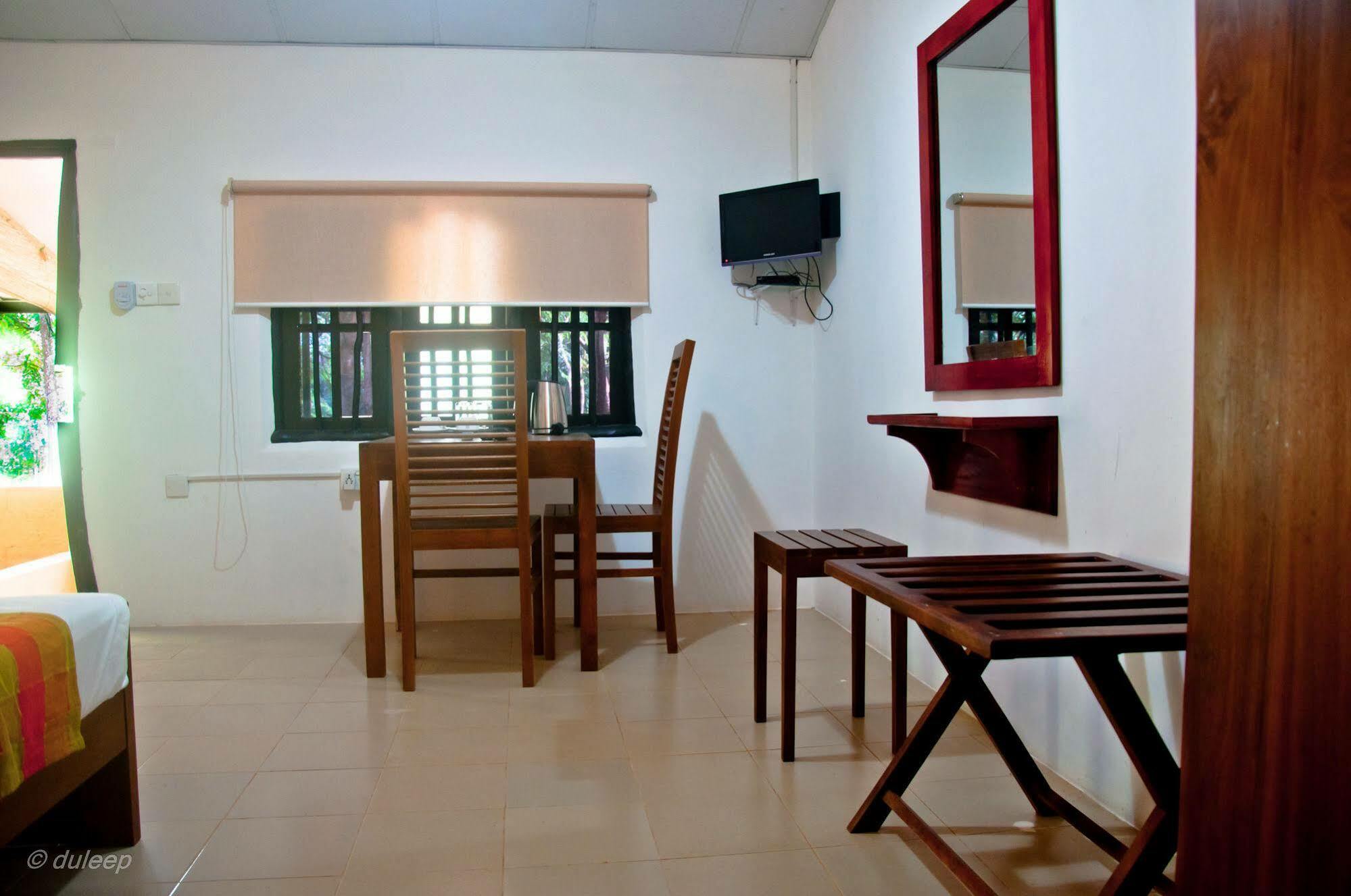 Amaranta Classic Retreat Bambaragaleyaya Luaran gambar
